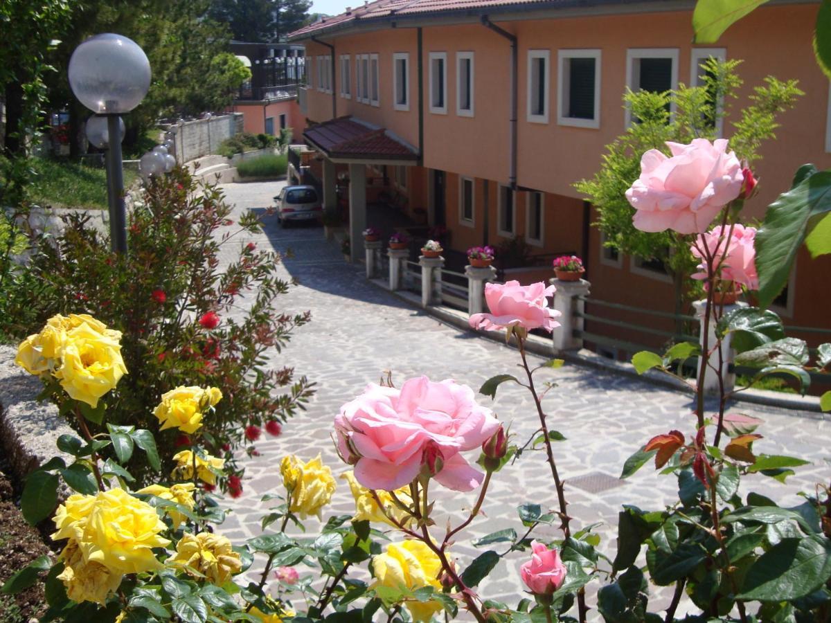 Hotel Santangelo 圣安吉罗山 外观 照片