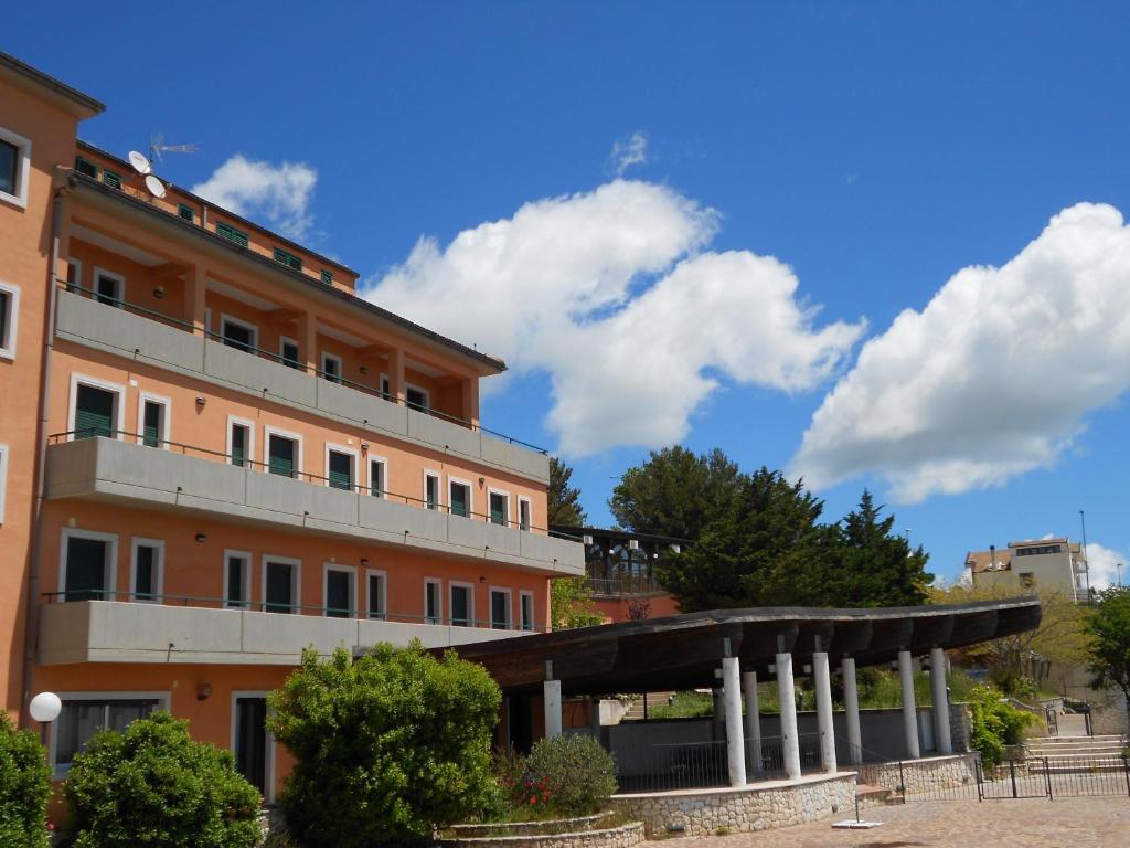 Hotel Santangelo 圣安吉罗山 外观 照片